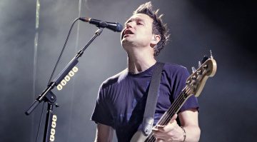 Fender Mark Hoppus Jag Bass: Neuauflage vom Blink-182 Bass!